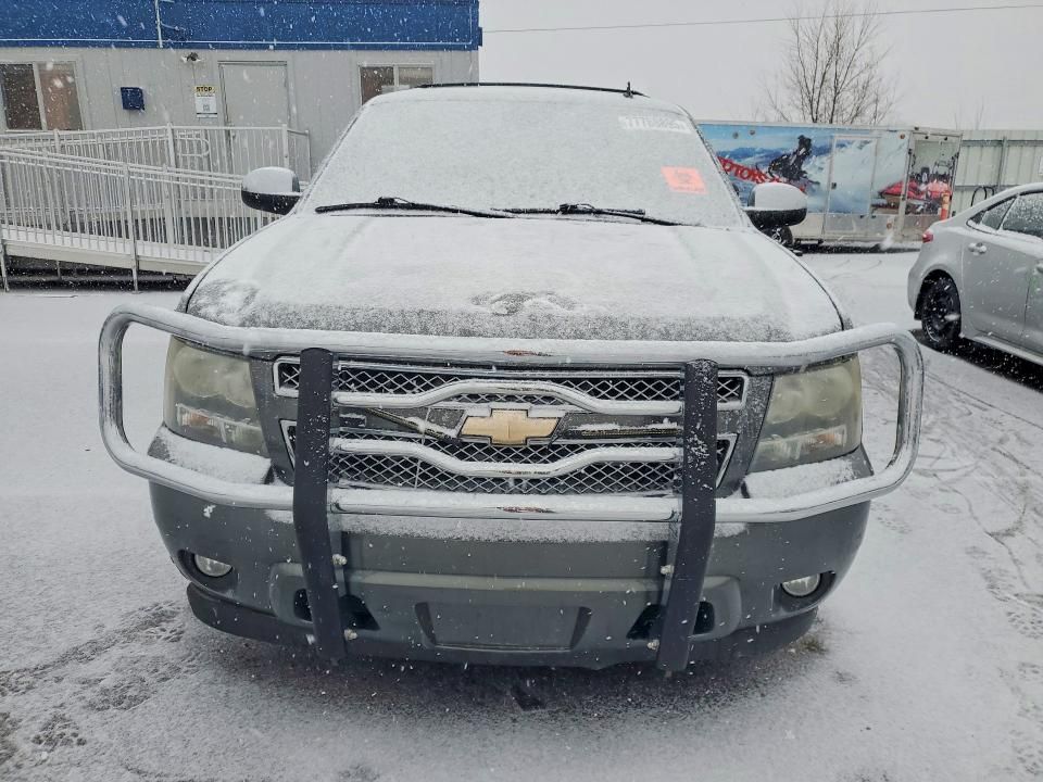 2011 Chevrolet Suburban K1500 ltz