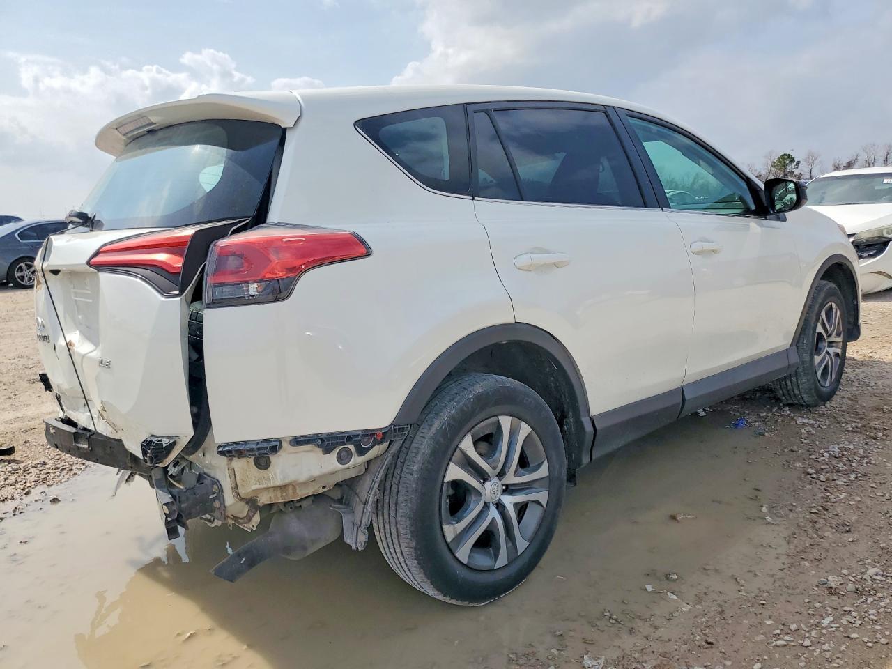 2016 Toyota Rav4 le