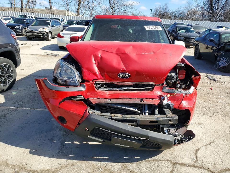 2011 KIA Soul +