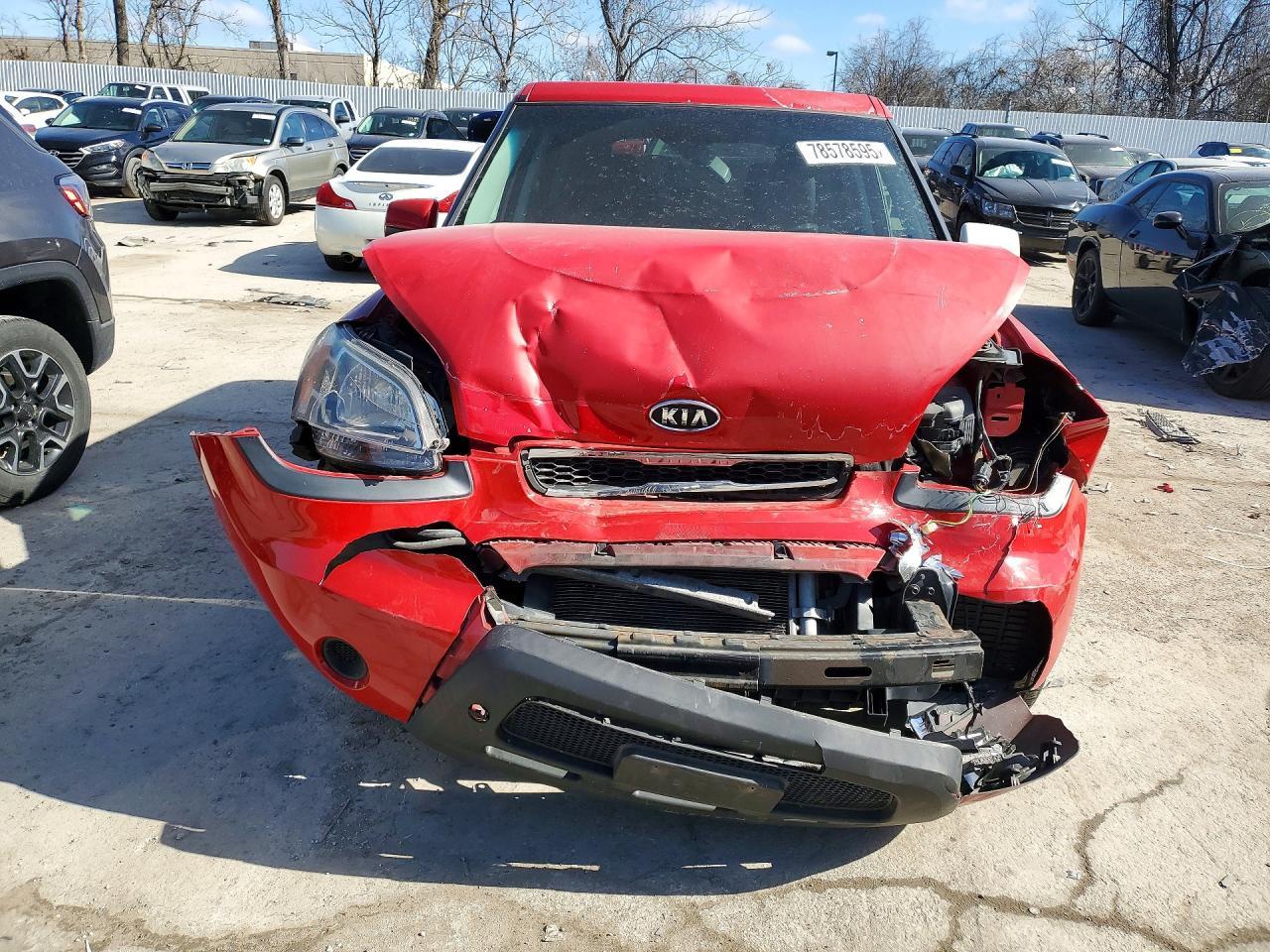 2011 KIA Soul +
