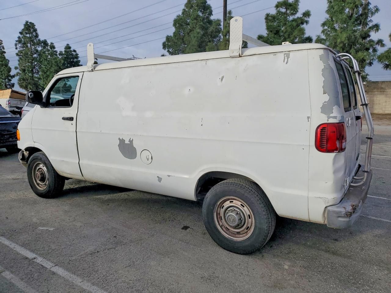 2002 Dodge Ram van B2500