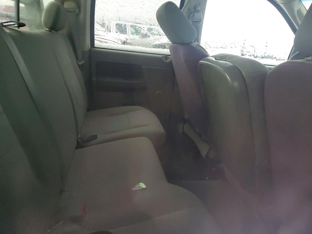 2007 Dodge RAM Flatbed Truck