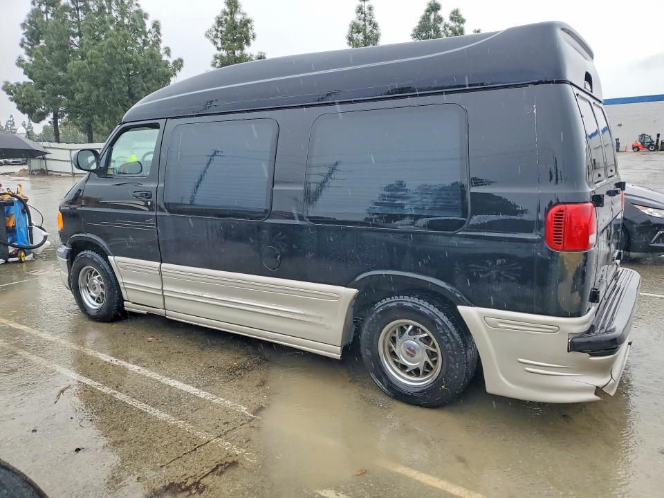 2002 Dodge Ram van B1500