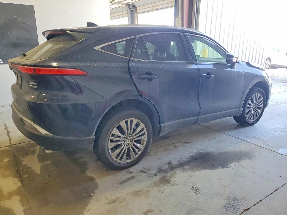 2022 Toyota Venza le