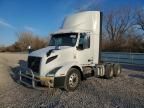 2020 Volvo VNR Semi Truck