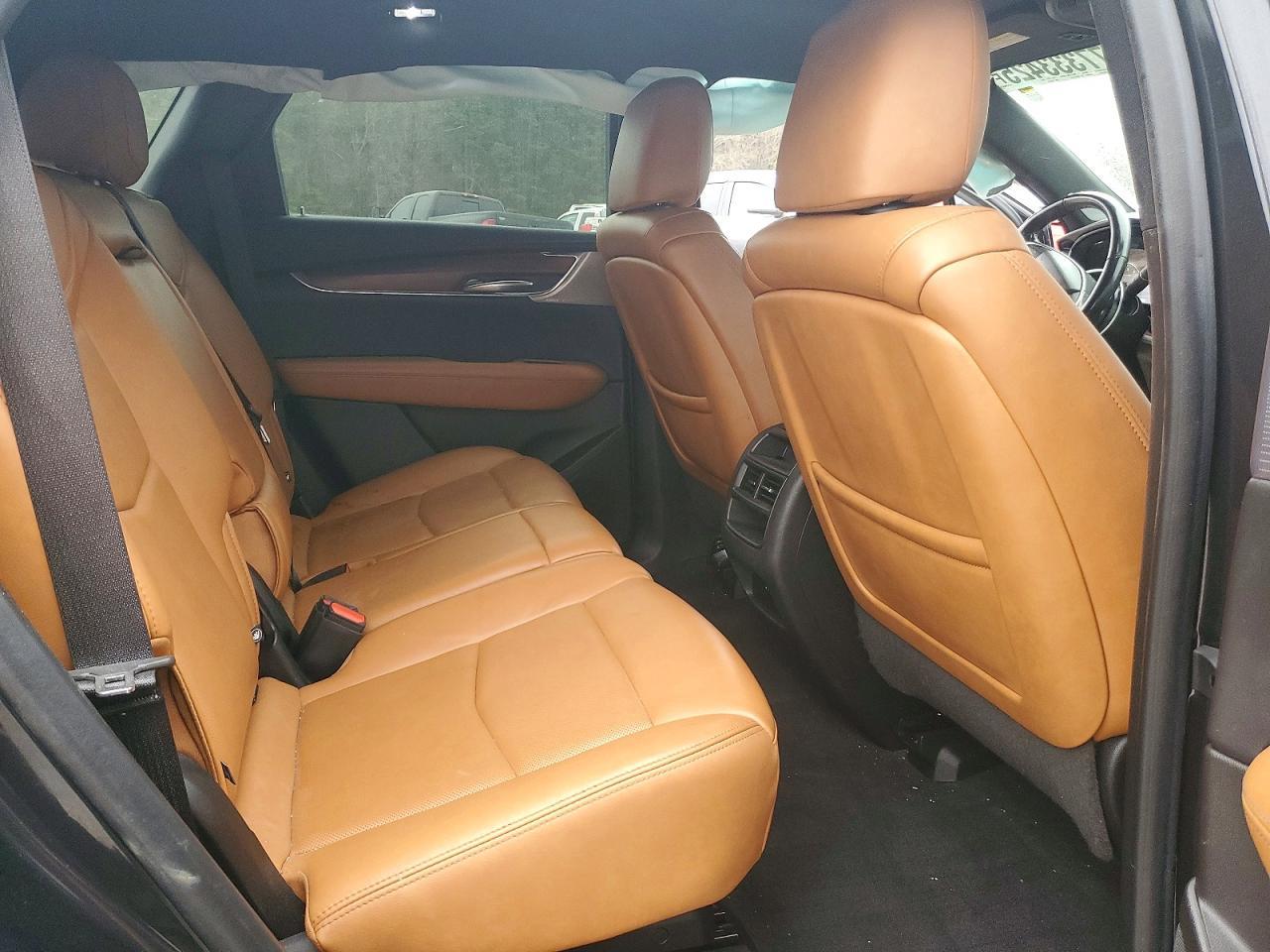 2020 Cadillac XT5 Premium Luxury