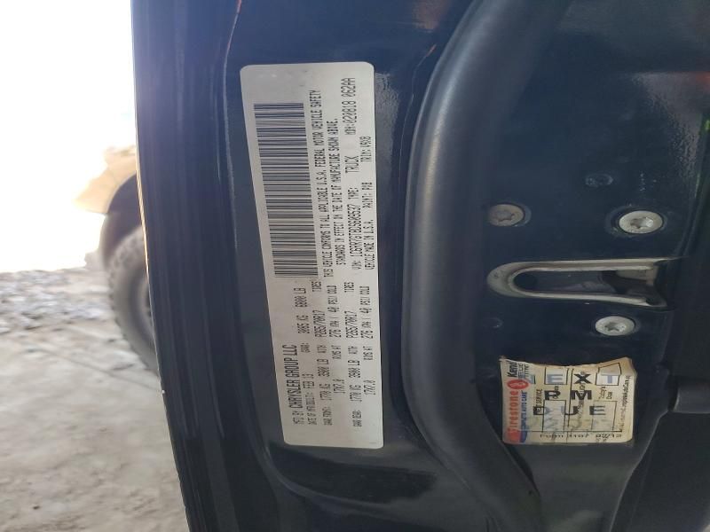 2013 Dodge Ram 1500 slt