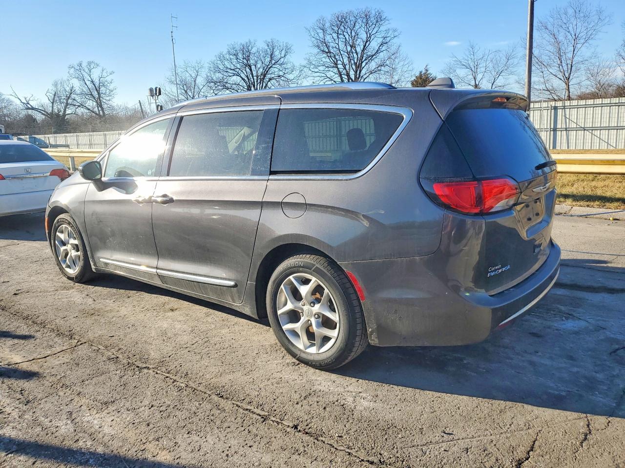 2018 Chrysler Pacifica Touring l Plus
