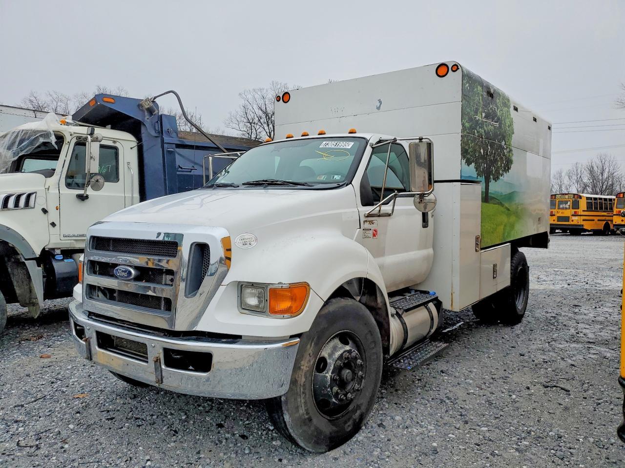 2015 Ford F750 Super Duty