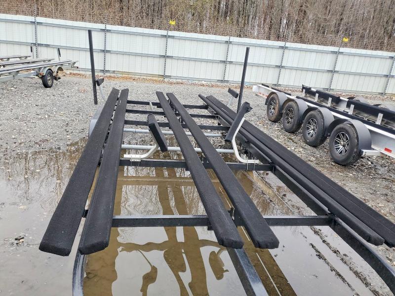 2024 Benchmark 24T/13 Boat Trailer