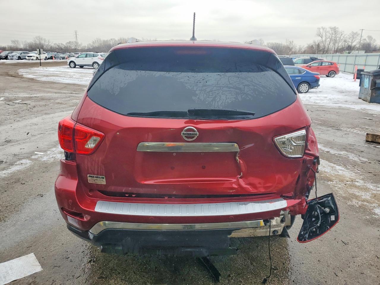 2017 Nissan Pathfinder s