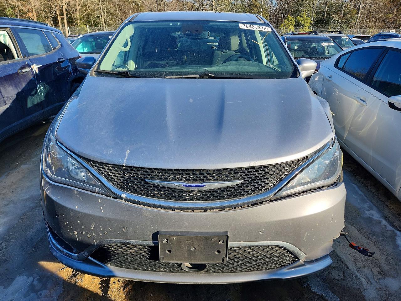 2020 Chrysler Pacifica Touring