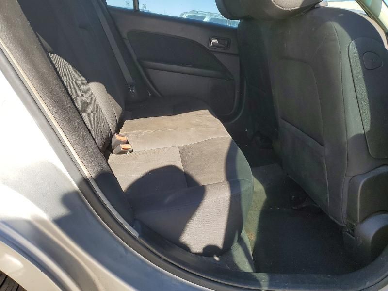 2010 Mercury 2010 Merc Milan