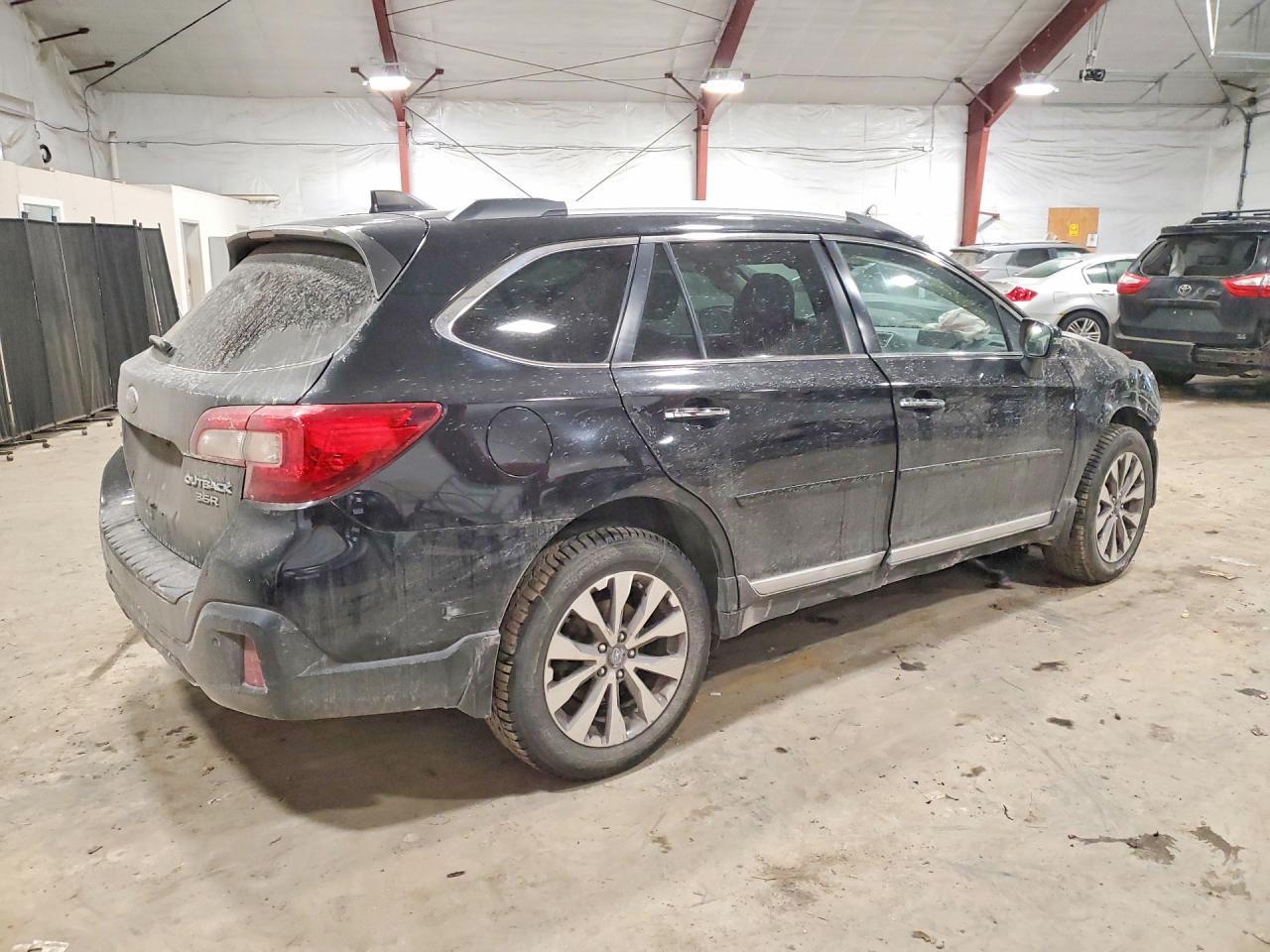 2019 Subaru Outback Touring