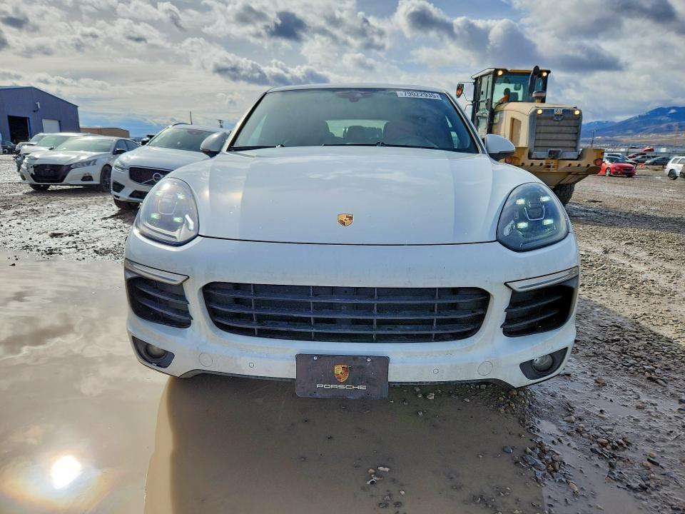 2016 Porsche Cayenne