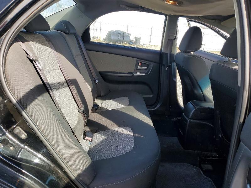 2007 KIA Spectra lx