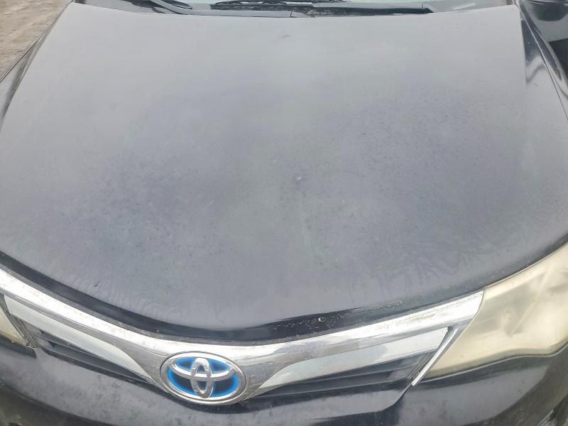 2013 Toyota Camry Hybrid