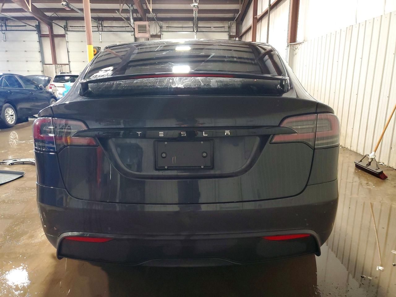 2024 Tesla Model x