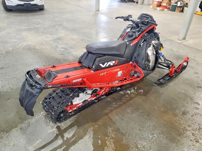 2024 Polaris 850 Indy VR1