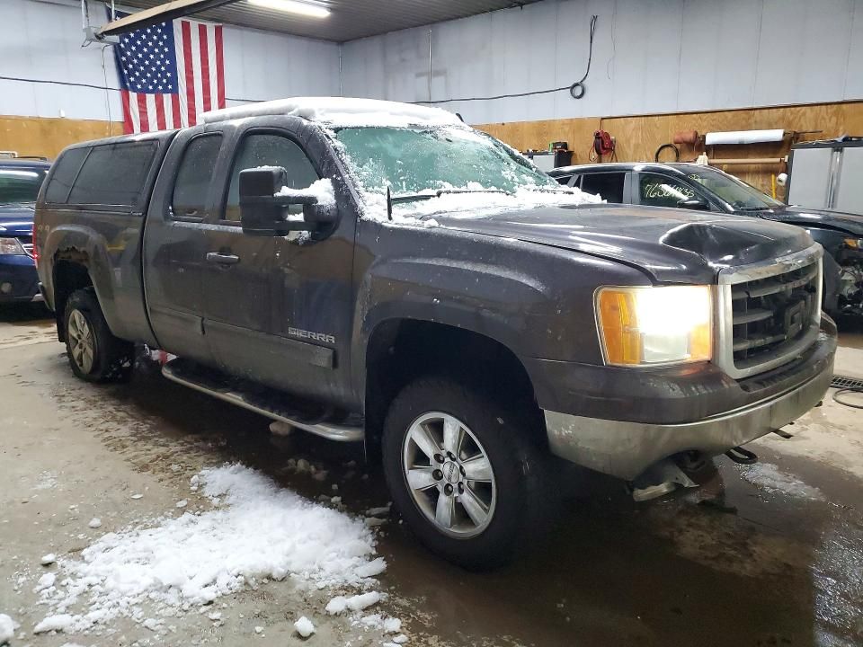 2011 GMC Sierra K1500 slt