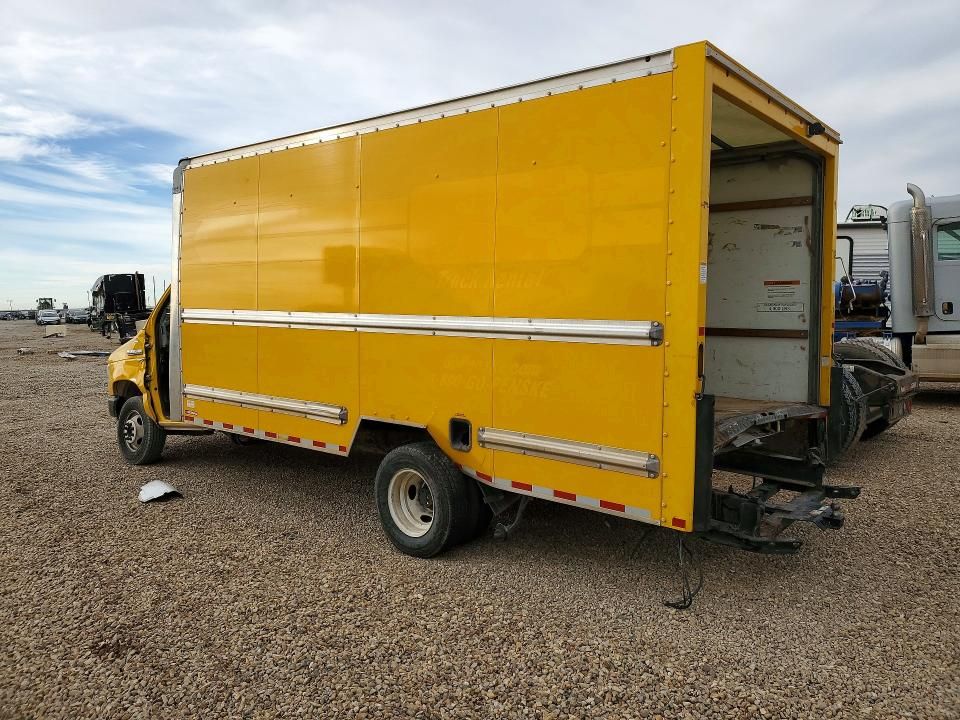 2022 Ford Econoline-BOX Truck