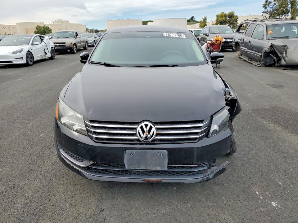 2013 Volkswagen Passat se