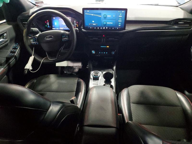 2024 Ford Escape st Line