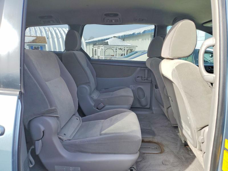2009 Toyota Sienna ce
