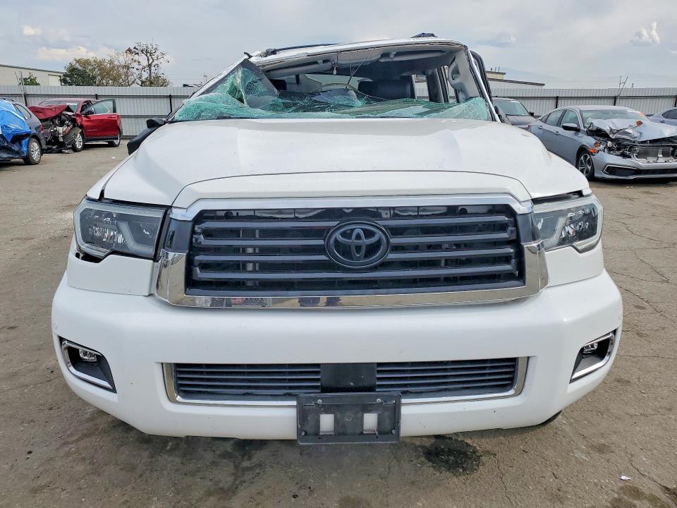 2020 Toyota Sequoia SR5