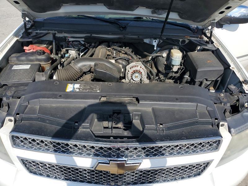 2009 Chevrolet Suburban K1500 ltz