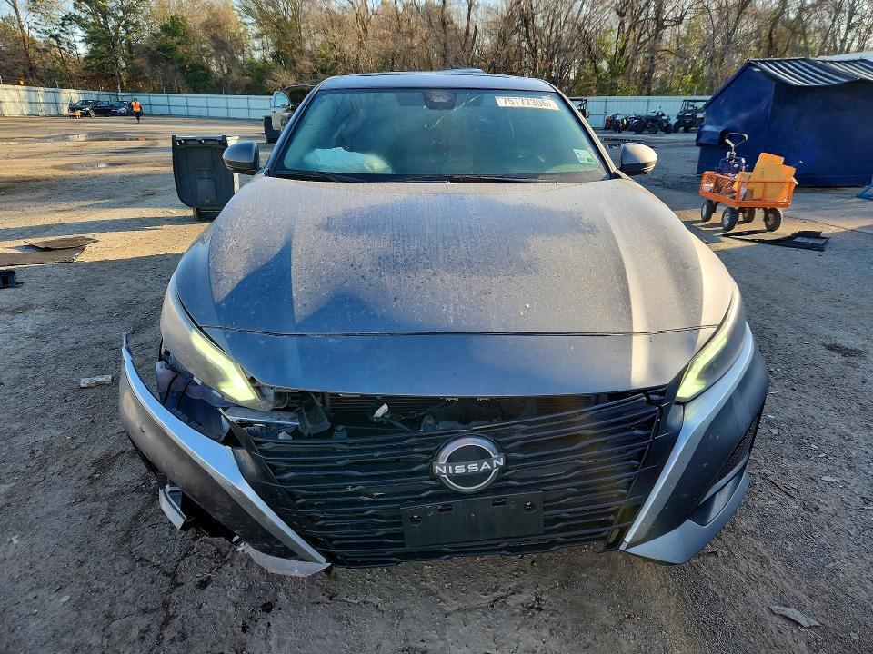 2024 Nissan Altima 2.5 sl