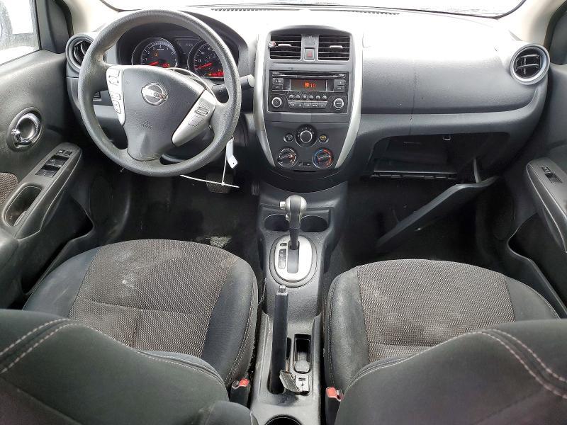 2015 Nissan Versa 1.6 sv
