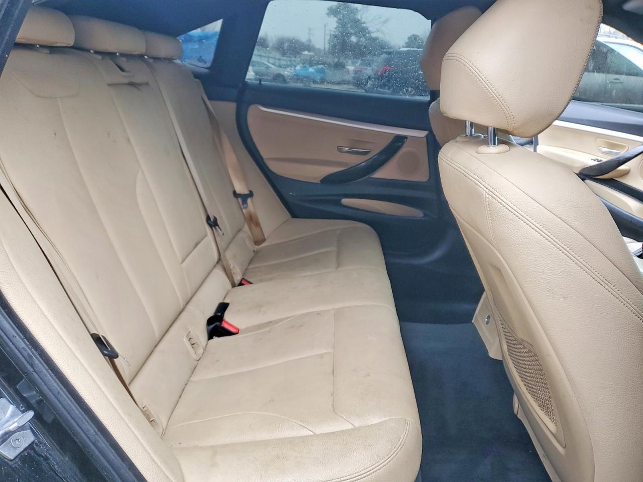 2018 BMW 330 Xigt