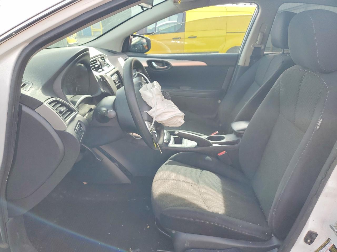 2016 Nissan Sentra s