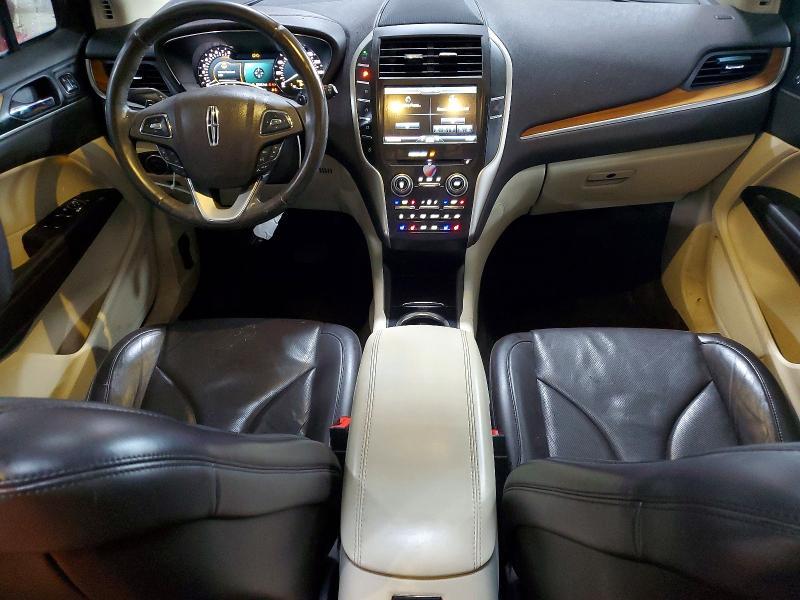 2015 Lincoln Townhouse MKC