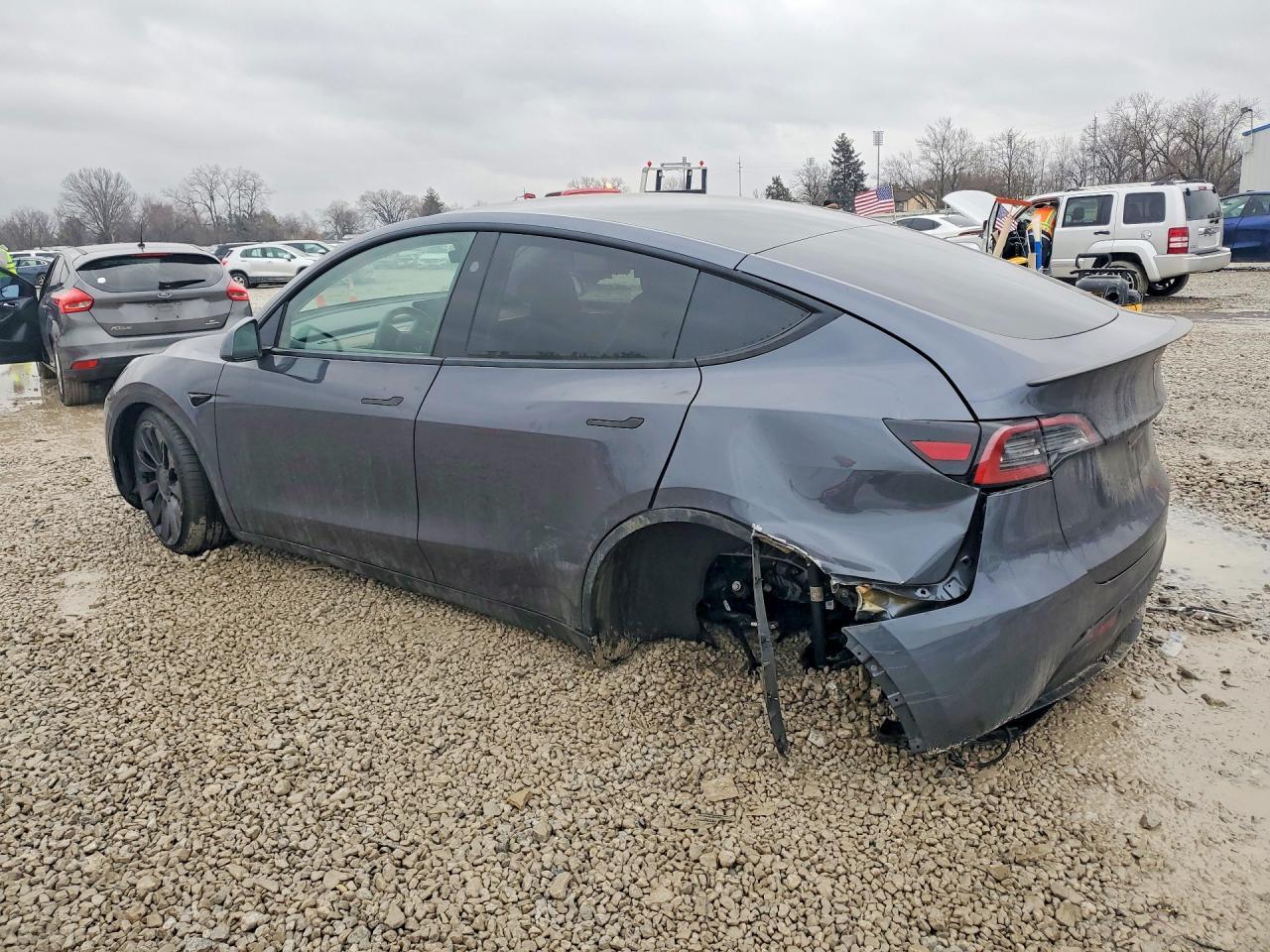 2023 Tesla Model y