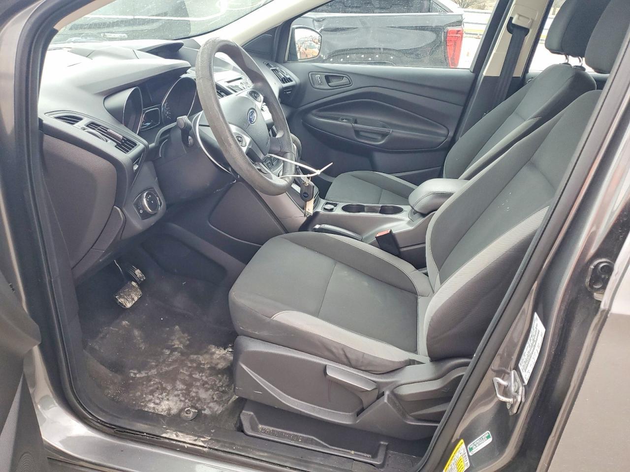 2013 Ford Escape s