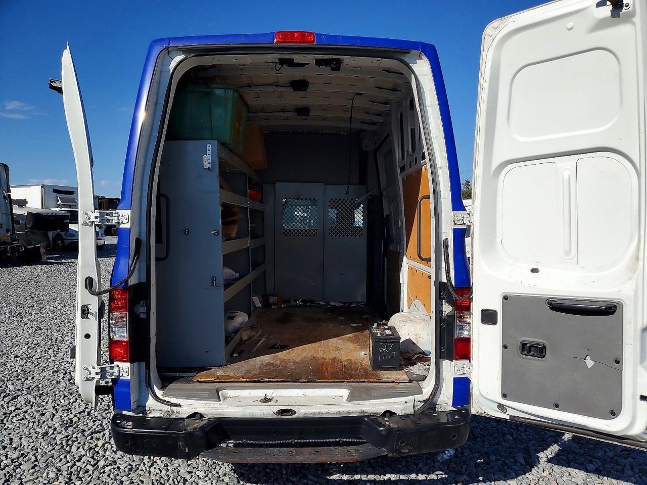 2020 Nissan NV 2500 Utility / Service Van