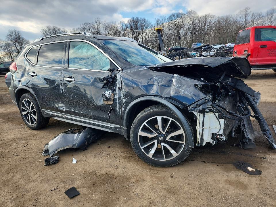 2018 Nissan Rogue s