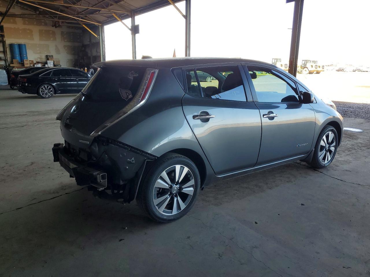 2015 Nissan Leaf s