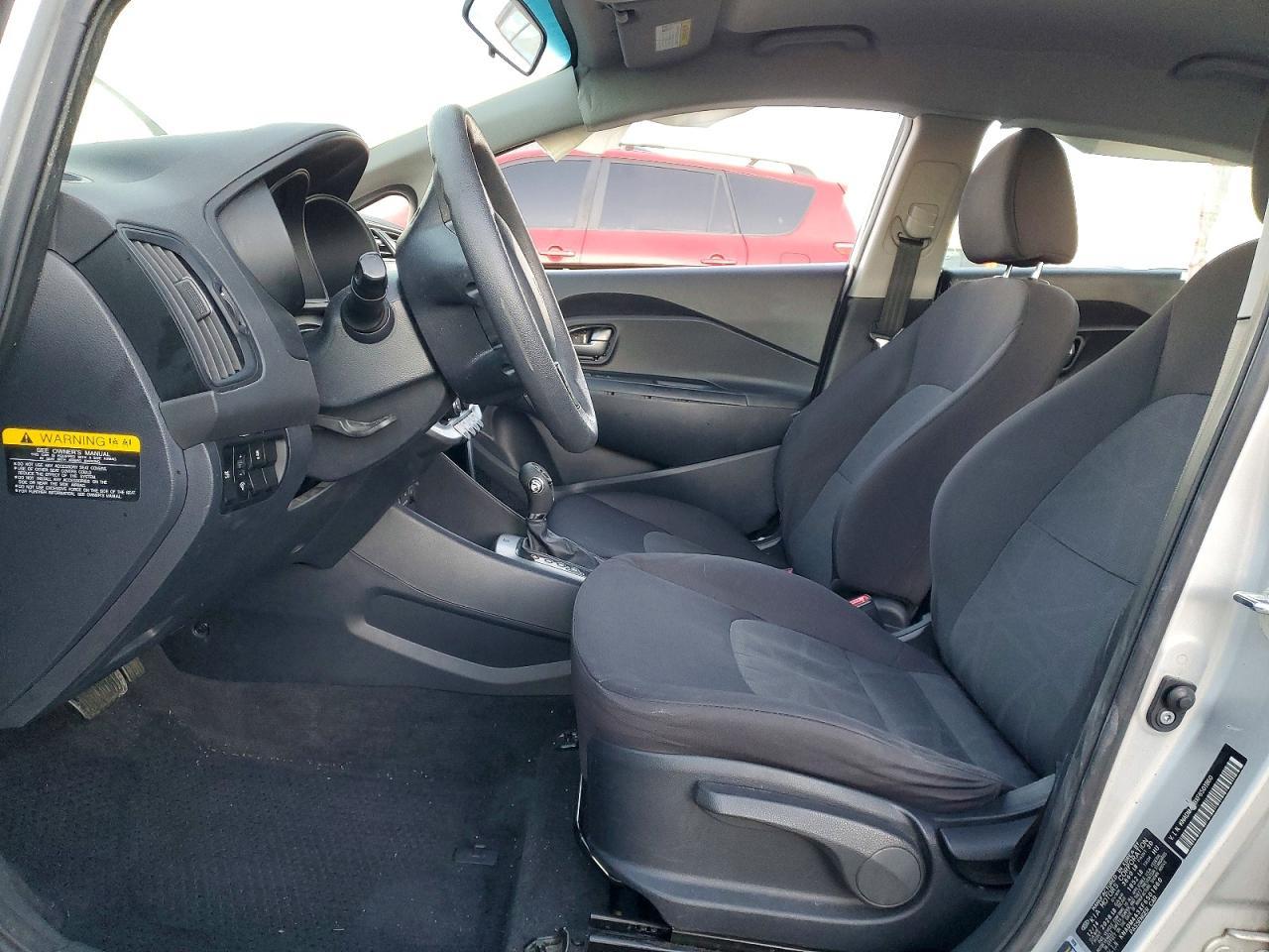 2015 KIA Rio lx