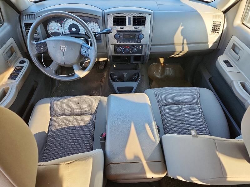 2007 Dodge Dakota Quad SLT