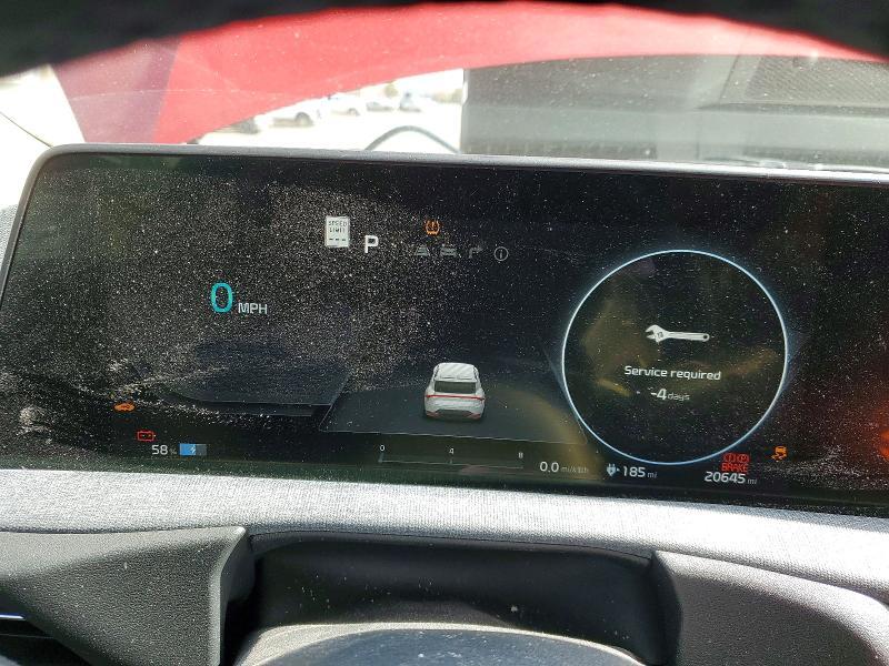 2022 KIA EV6 Light