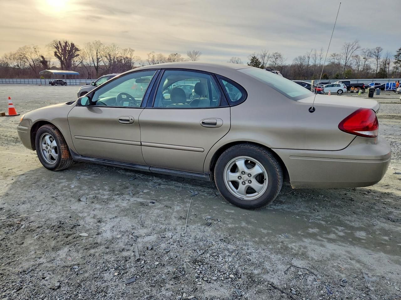 2004 Ford Taurus ses