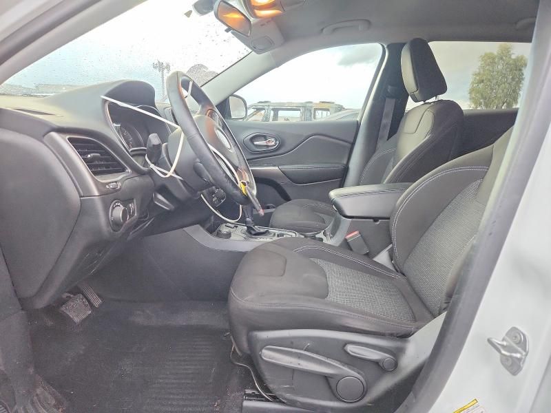 2020 Jeep Cherokee Latitude