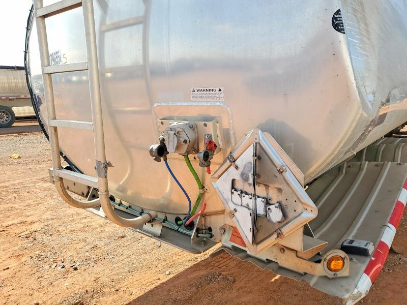 2022 Heil Fuel Tank Trailer