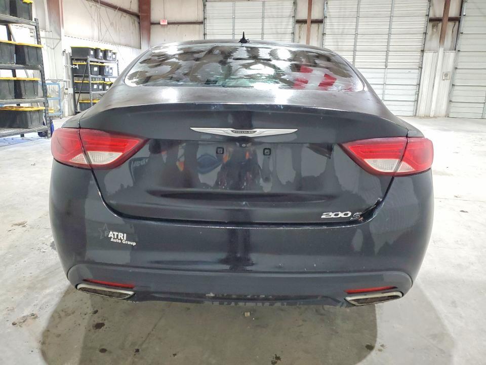 2015 Chrysler 200 s