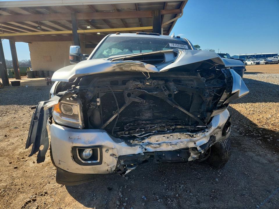 2018 GMC Sierra K3500 Denali