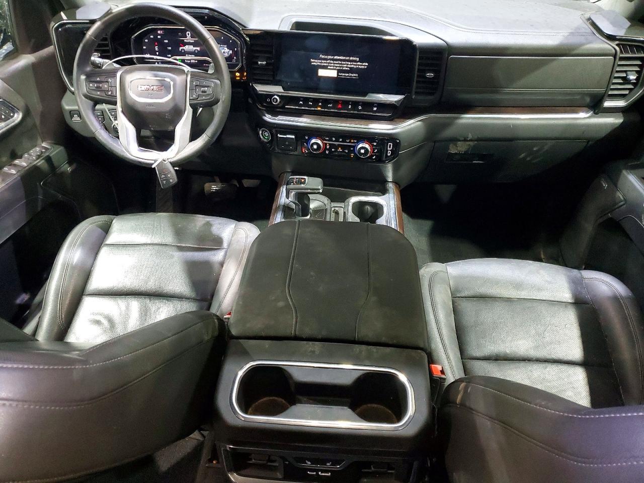 2024 GMC Sierra K1500 slt