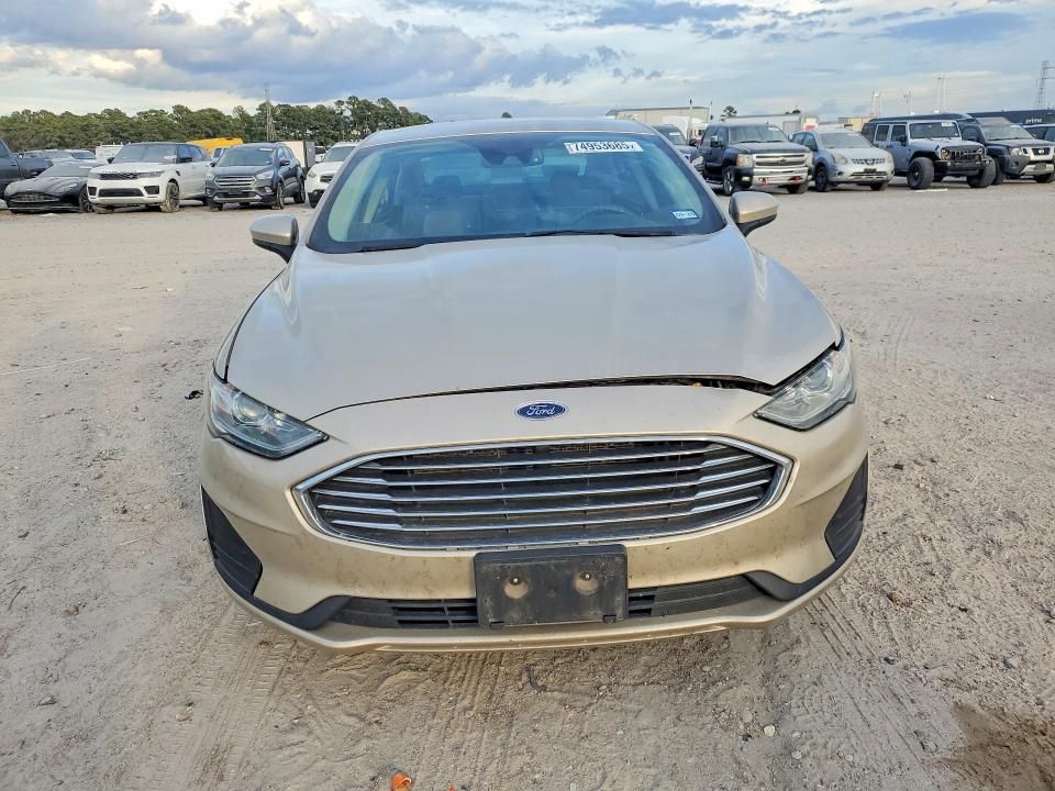 2019 Ford Fusion s
